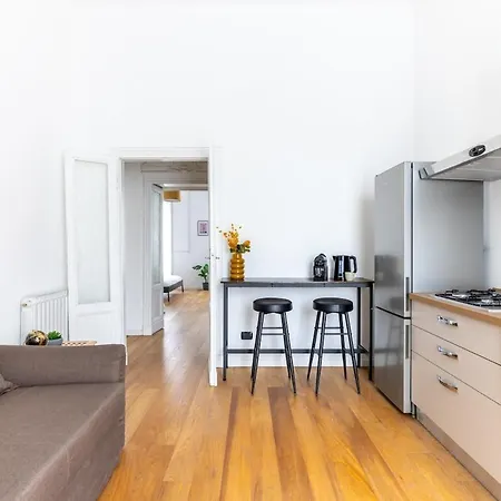 Duomo 7 Min - Design With Parking 米兰